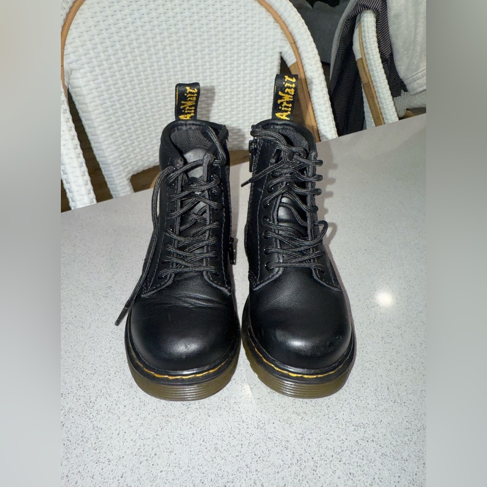 Toddler dr martens size toddler 8